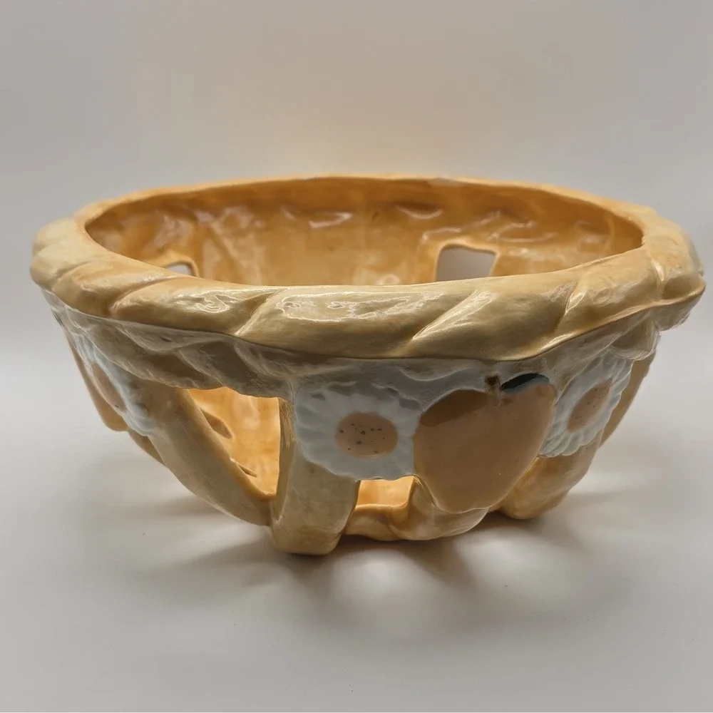 Tan & White Glossy Ceramic Lattice Floral Round Decorative Bowl